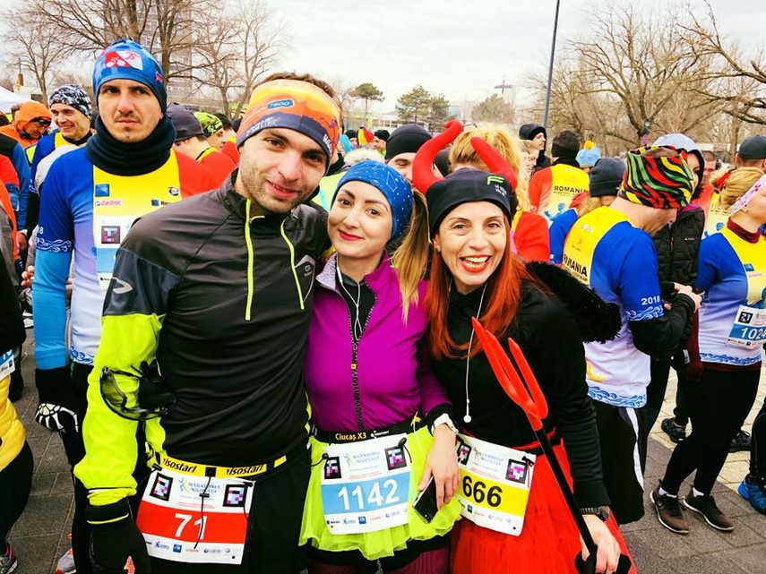 carmina capitanu a facut senzatie la maratonul nisipului a alergat si o diavolita a avut numarul de concurs carmina capitanu a facut senzatie la maratonul nisipului a alergat si o diavolita a avut numarul de concurs