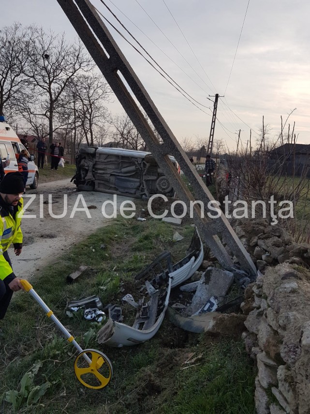 imagini de la eveniment accident rutier grav in comuna tortomanu judetul constanta elicopterul smurd imagini de la eveniment accident rutier grav in comuna tortomanu judetul constanta elicopterul smurd