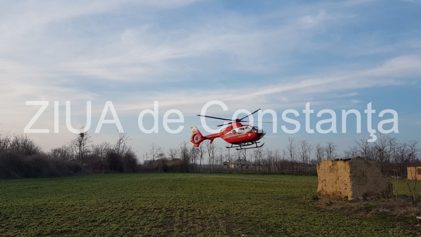 imagini de la eveniment accident rutier grav in comuna tortomanu judetul constanta elicopterul smurd imagini de la eveniment accident rutier grav in comuna tortomanu judetul constanta elicopterul smurd