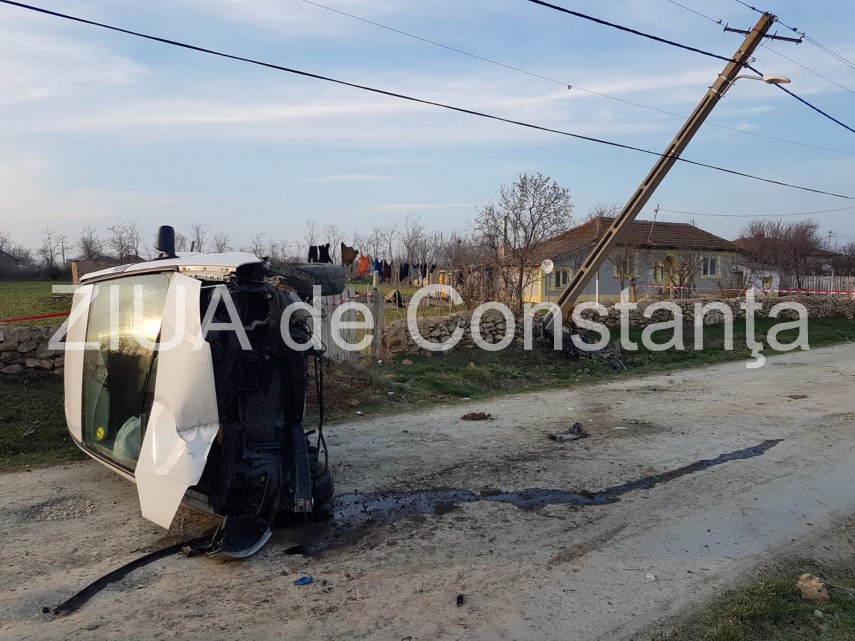 imagini de la eveniment accident rutier grav in comuna tortomanu judetul constanta elicopterul smurd imagini de la eveniment accident rutier grav in comuna tortomanu judetul constanta elicopterul smurd