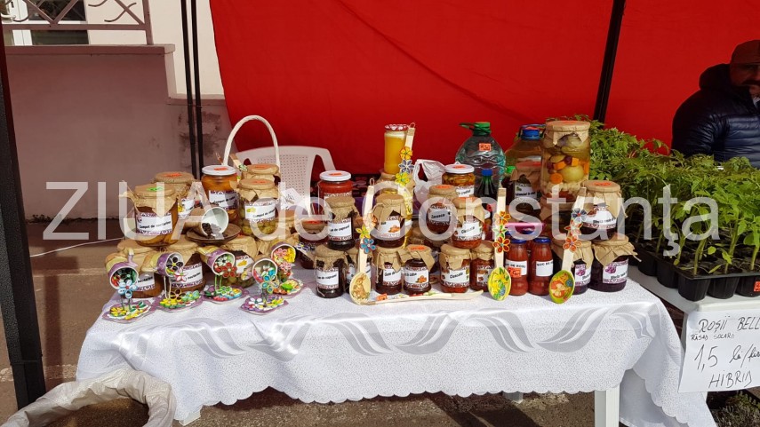 imagini de la eveniment targul floriilor si a deschis portile astazi la ovidiu produse traditionale pentru imagini de la eveniment targul floriilor si a deschis portile astazi la ovidiu produse traditionale pentru