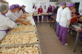 În perioada sărbătorilor pascale, Arimex Comexim 2000 SRL oferă un meniu festiv pacienților constănțeni (galerie foto) 