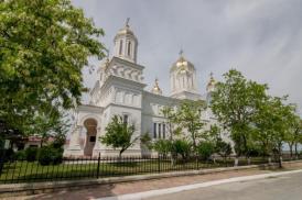 Biserica „Sfinții Împărați“ din Hârșova, transformată în grajd de cai în Primul Război Mondial