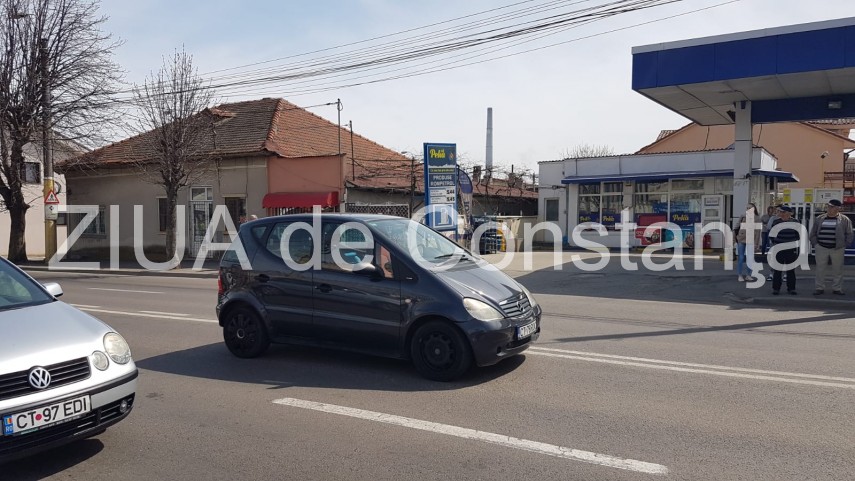 accident rutier in constanta bulevardul ic bratianu zona 2 cocosi o persoana a fost ranita 656232 accident rutier in constanta bulevardul ic bratianu zona 2 cocosi o persoana a fost ranita 656232