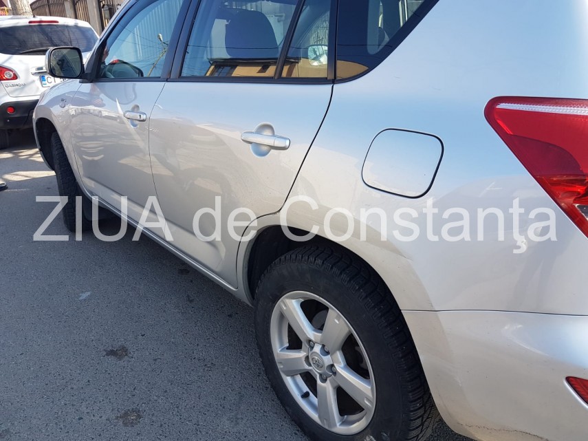 imagini de la eveniment carambol pe strada mester manole din constanta ambulanta smurd la fata locului imagini de la eveniment carambol pe strada mester manole din constanta ambulanta smurd la fata locului