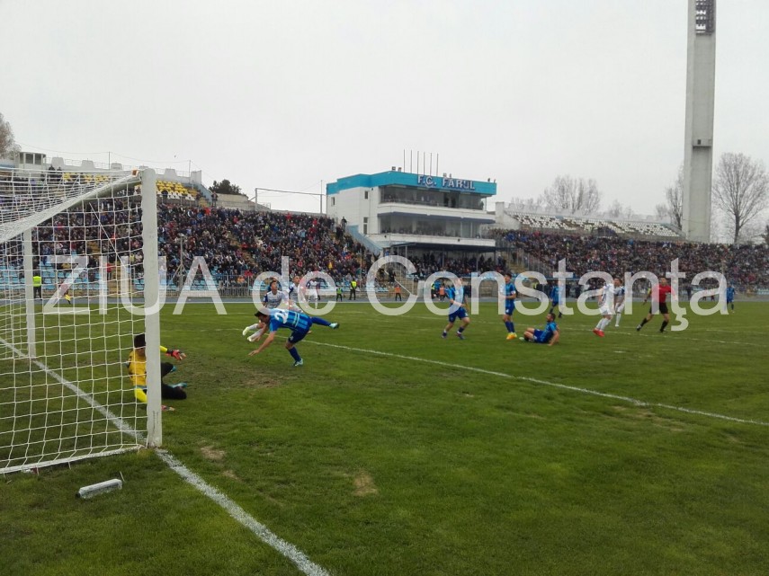 imagini de la eveniment ssc farul inca un pas gresit in cursa pentru promovare doar egal in derby ul imagini de la eveniment ssc farul inca un pas gresit in cursa pentru promovare doar egal in derby ul