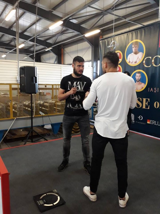 micul bonjasky de la keru kento constanta madalin craciunica victorie in gala colosseum de la iasi galerie micul bonjasky de la keru kento constanta madalin craciunica victorie in gala colosseum de la iasi galerie