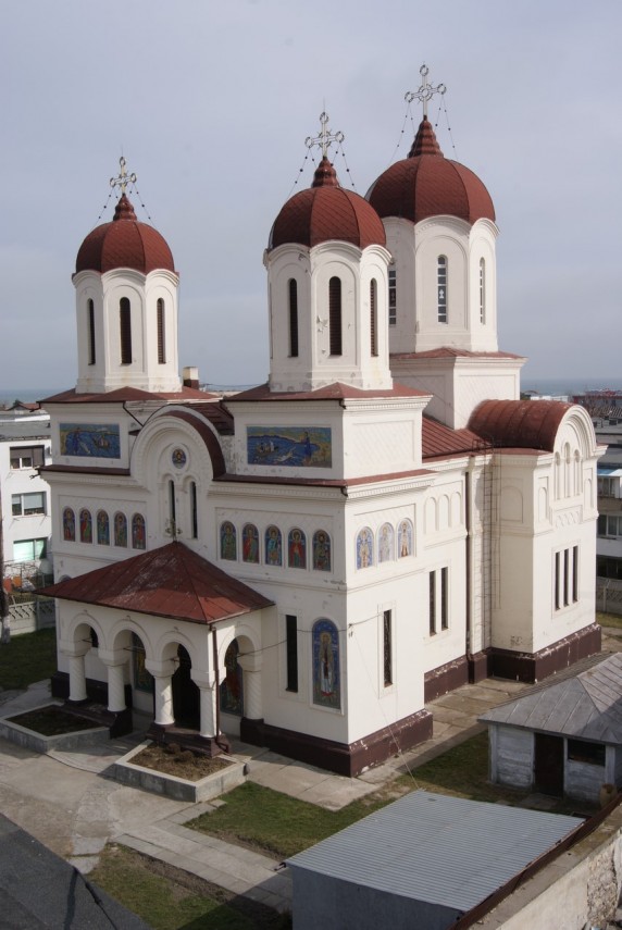 biserica sfantul gheorghe prima cladire din mangalia bombardata in primul razboi mondial 657130 biserica sfantul gheorghe prima cladire din mangalia bombardata in primul razboi mondial 657130