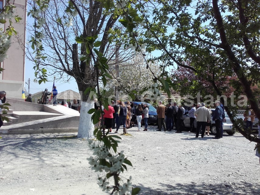 95 de ani de istorie la oituz cand infloresc ciresii printre ceangai intr o zi cu multe sarbatori galerie 95 de ani de istorie la oituz cand infloresc ciresii printre ceangai intr o zi cu multe sarbatori galerie