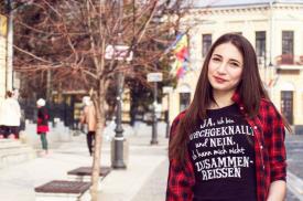 Tânără ucisă cu sălbăticie de un adolescent de 16 ani. Ce l-a înfuriat la culme pe suspect. Victima, pasionată de fotografie (galerie foto)