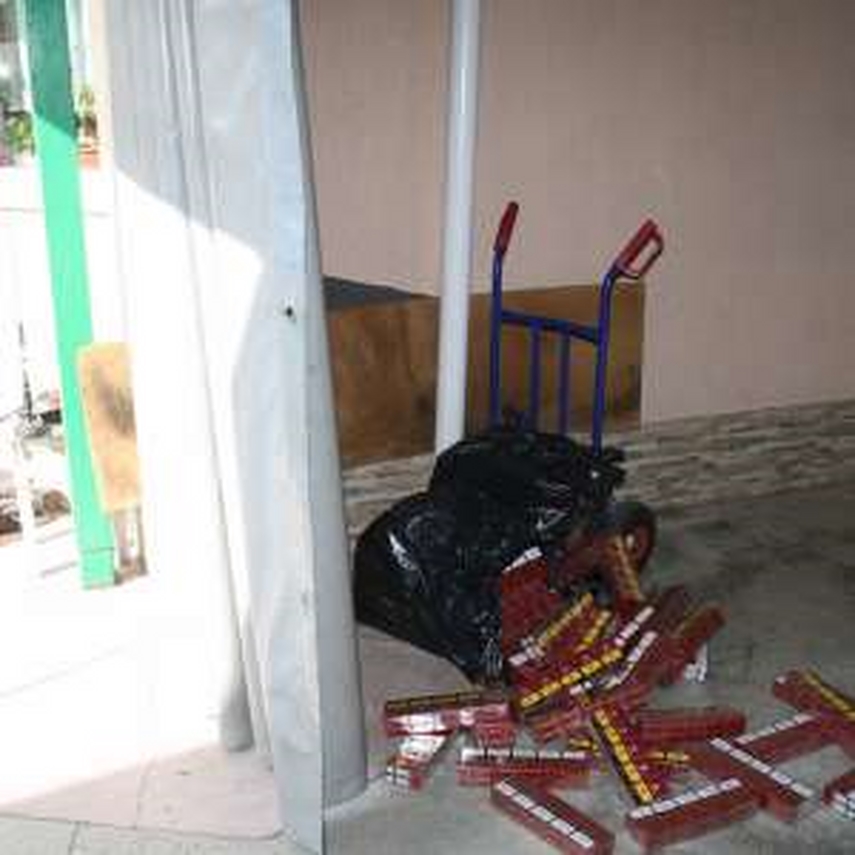 autoutilitara oprita in trafic si perchezitii in judetul constanta ce urmareau oamenii legii si ce au autoutilitara oprita in trafic si perchezitii in judetul constanta ce urmareau oamenii legii si ce au