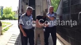 UPDATE. Imagini de la eveniment Tânărul bănuit de comiterea omorului de la Vama Veche a fost arestat (galerie foto+video)     