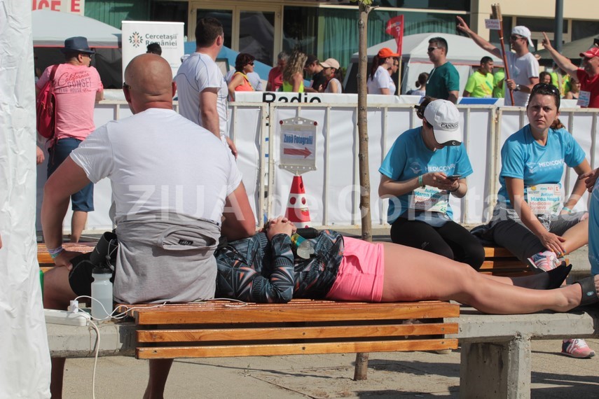 romanii stiu sa lucreze in echipa carpii au incheiat pe primul loc din 41 de formatii ultramaratonul romanii stiu sa lucreze in echipa carpii au incheiat pe primul loc din 41 de formatii ultramaratonul