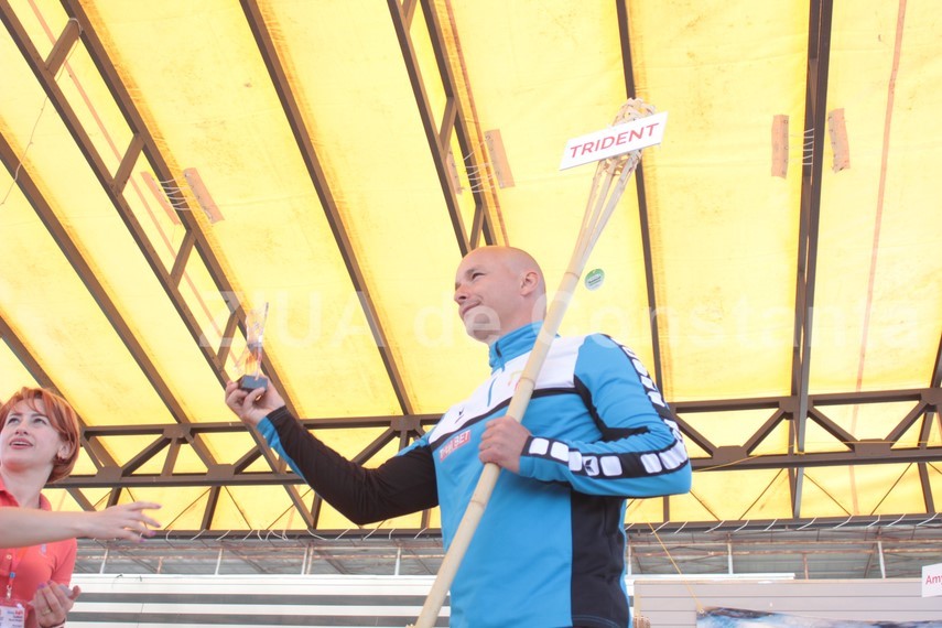 romanii stiu sa lucreze in echipa carpii au incheiat pe primul loc din 41 de formatii ultramaratonul romanii stiu sa lucreze in echipa carpii au incheiat pe primul loc din 41 de formatii ultramaratonul