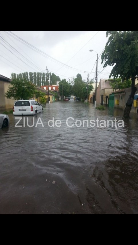 potop la constanta mai multe case din cartierul coiciu au fost inundate galerie foto 658592 potop la constanta mai multe case din cartierul coiciu au fost inundate galerie foto 658592