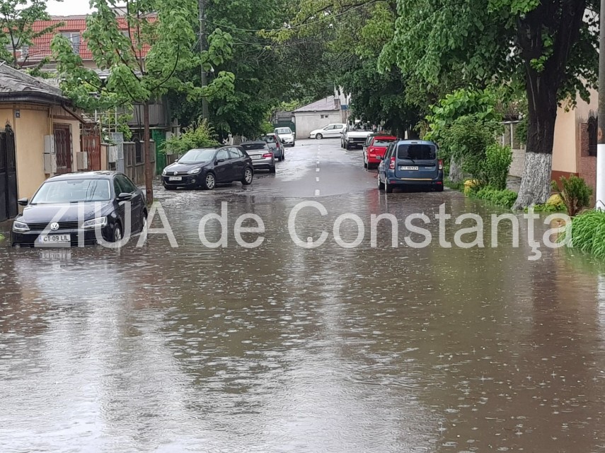 potop la constanta mai multe case din cartierul coiciu au fost inundate galerie foto 658592 potop la constanta mai multe case din cartierul coiciu au fost inundate galerie foto 658592