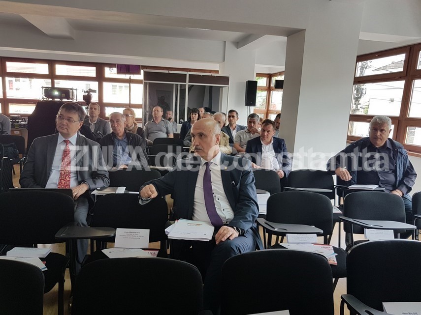 conferinta internationala la cumpana primarul mariana gaju proiectele finantate prin programele europene conferinta internationala la cumpana primarul mariana gaju proiectele finantate prin programele europene