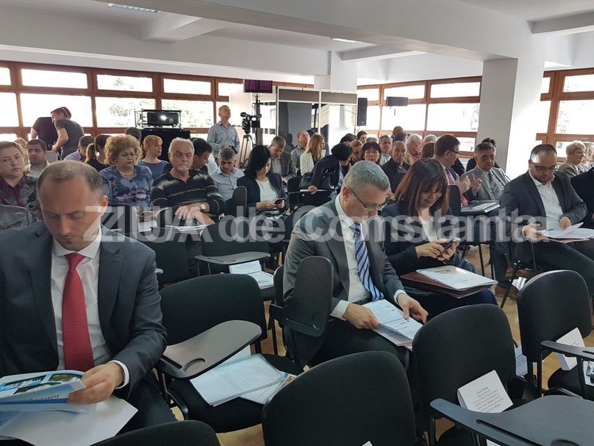 conferinta internationala la cumpana primarul mariana gaju proiectele finantate prin programele europene conferinta internationala la cumpana primarul mariana gaju proiectele finantate prin programele europene