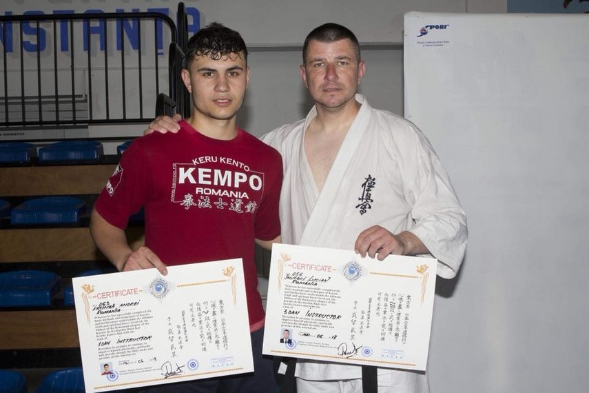 stagiul de kickboxing condus de alex filip shihan anatoly danilov a coordonat examenul de grad in kyokushin stagiul de kickboxing condus de alex filip shihan anatoly danilov a coordonat examenul de grad in kyokushin