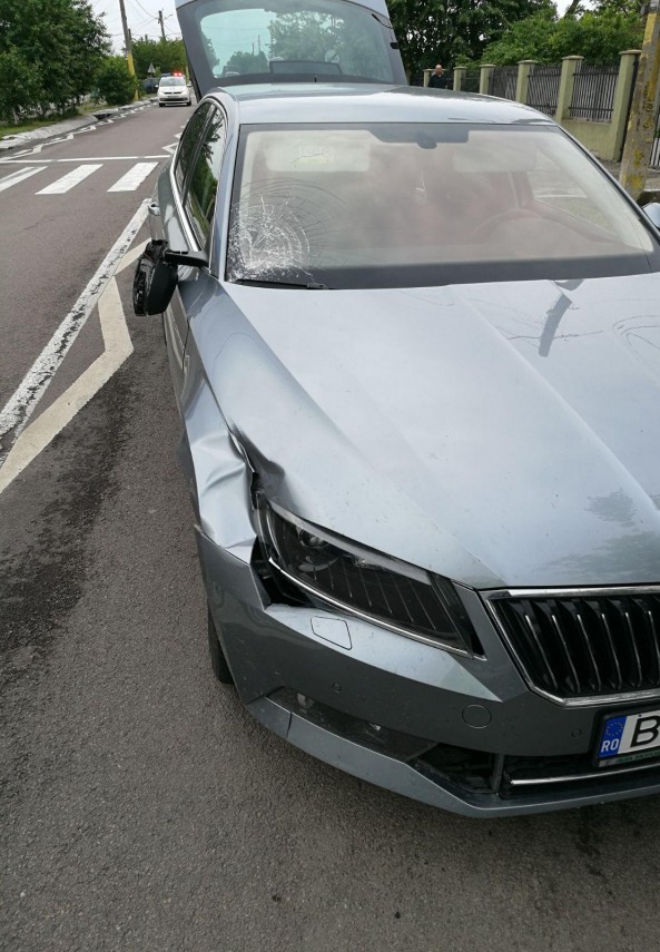 accident rutier in localitatea poarta alba judetul constanta o tanara a fost lovita de o masina pe marcajul accident rutier in localitatea poarta alba judetul constanta o tanara a fost lovita de o masina pe marcajul