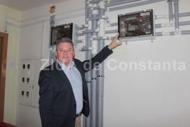 Consumul de energie termică, redus   Distribuţia pe orizontală şi contorizarea individuală a apei calde, o soluţie eficientă, propusă de RADET constănţenilor (galerie foto)