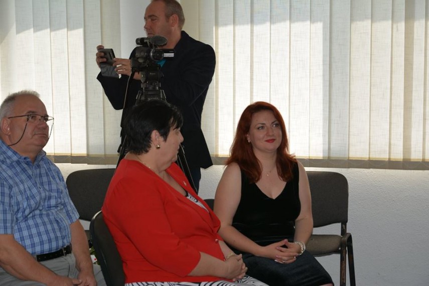 expozitia de arta fotografica mangalia dragostea mea prezentata la cercul militar mangalia galerie foto expozitia de arta fotografica mangalia dragostea mea prezentata la cercul militar mangalia galerie foto