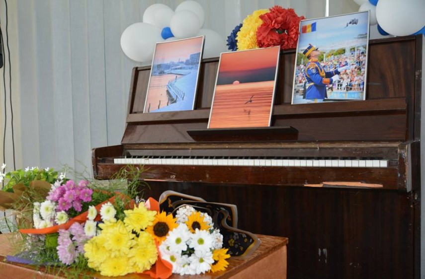 expozitia de arta fotografica mangalia dragostea mea prezentata la cercul militar mangalia galerie foto expozitia de arta fotografica mangalia dragostea mea prezentata la cercul militar mangalia galerie foto