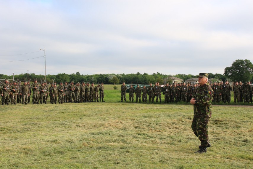 militarii brigazii 9 mecanizata marasesti participa la tabara de instructie marasesti 18 galerie foto militarii brigazii 9 mecanizata marasesti participa la tabara de instructie marasesti 18 galerie foto