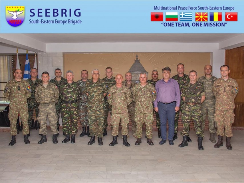 comandantul seebrig briefing de informare la brigada 9 mecanizata marasesti constanta ce este seebrig comandantul seebrig briefing de informare la brigada 9 mecanizata marasesti constanta ce este seebrig