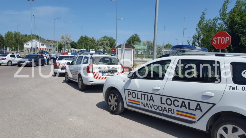 atentie soferi este filtru in zona hanul piratilor din mamaia mai multe echipaje de politie sunt in zona atentie soferi este filtru in zona hanul piratilor din mamaia mai multe echipaje de politie sunt in zona