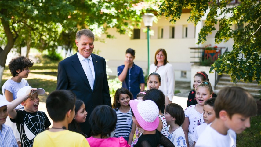 klaus iohannis mesaj cu ocazia aniversarii a 25 de ani de la infiintarea asociatiei sos satele copiilor klaus iohannis mesaj cu ocazia aniversarii a 25 de ani de la infiintarea asociatiei sos satele copiilor