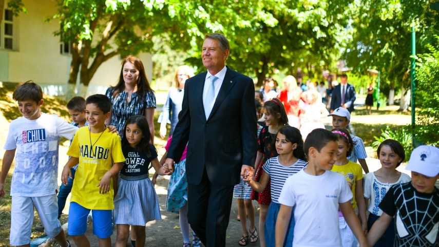 klaus iohannis mesaj cu ocazia aniversarii a 25 de ani de la infiintarea asociatiei sos satele copiilor klaus iohannis mesaj cu ocazia aniversarii a 25 de ani de la infiintarea asociatiei sos satele copiilor