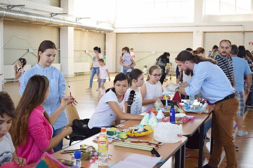 ziua internationala a copilului sarbatorita cu multa voie buna la cumpana galerie foto 660468 ziua internationala a copilului sarbatorita cu multa voie buna la cumpana galerie foto 660468