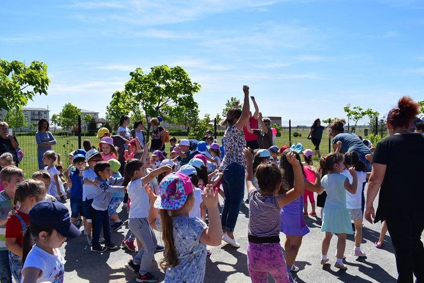 ziua internationala a copilului sarbatorita cu multa voie buna la cumpana galerie foto 660468 ziua internationala a copilului sarbatorita cu multa voie buna la cumpana galerie foto 660468