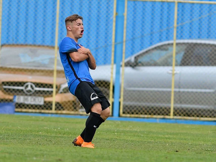 scor categoric cu dinamo in finala dupa echipa under 17 si fc viitorul u 19 a devenit campioana nationala scor categoric cu dinamo in finala dupa echipa under 17 si fc viitorul u 19 a devenit campioana nationala