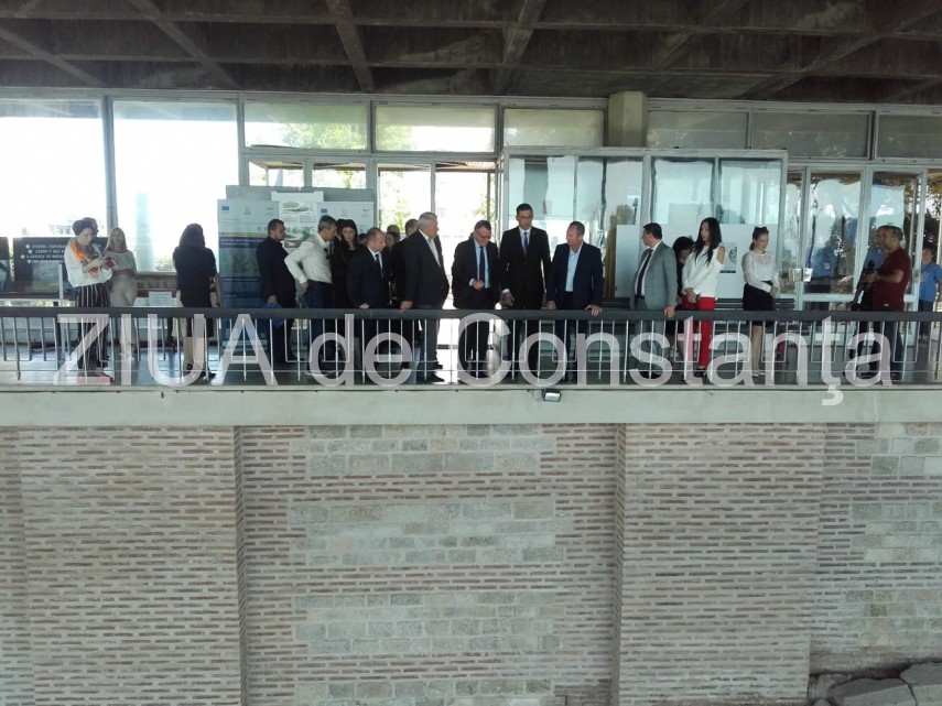 imagini de la eveniment vicepremierul paul stanescu in vizita de lucru la edificiul roman cu mozaic si imagini de la eveniment vicepremierul paul stanescu in vizita de lucru la edificiul roman cu mozaic si