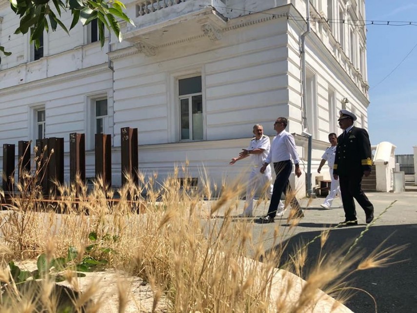 constanta ministrul mihai fifor vizita la sediul comandamentului flotei ce a declarat acesta galerie constanta ministrul mihai fifor vizita la sediul comandamentului flotei ce a declarat acesta galerie