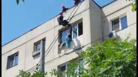 Salvată în ultimul moment, de pompierii bucureșteni!