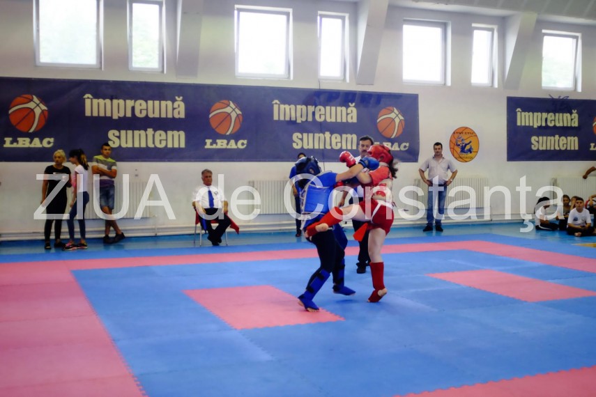 imagini de la eveniment campionatul national de kung fu se desfasoara astazi la constanta intrarea e imagini de la eveniment campionatul national de kung fu se desfasoara astazi la constanta intrarea e