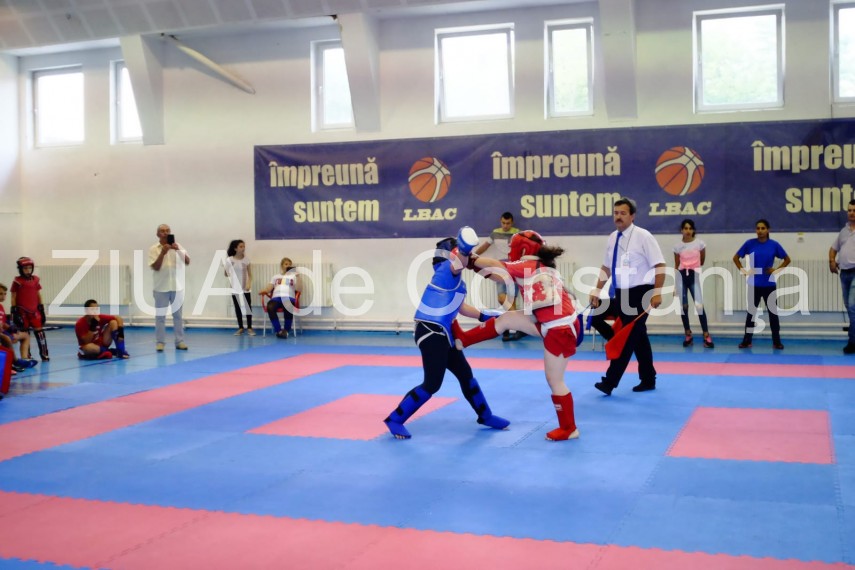 imagini de la eveniment campionatul national de kung fu se desfasoara astazi la constanta intrarea e imagini de la eveniment campionatul national de kung fu se desfasoara astazi la constanta intrarea e