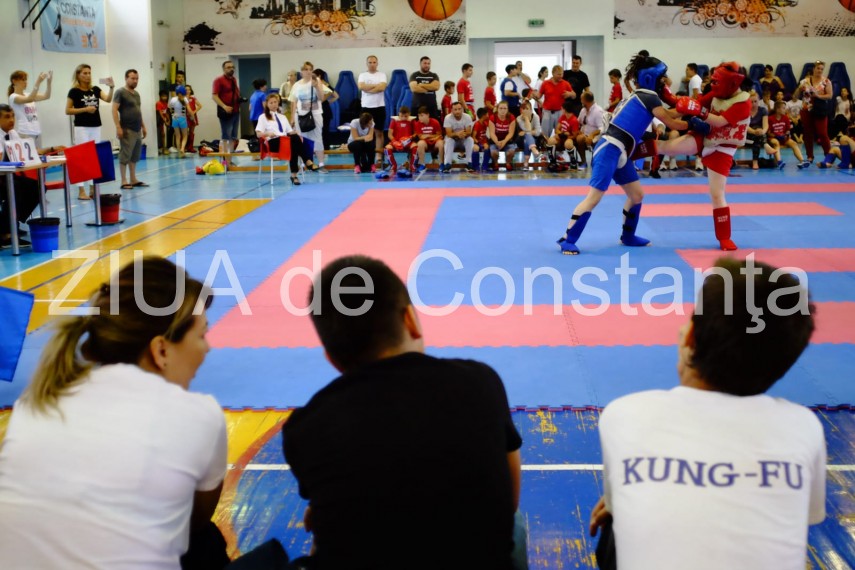 imagini de la eveniment campionatul national de kung fu se desfasoara astazi la constanta intrarea e imagini de la eveniment campionatul national de kung fu se desfasoara astazi la constanta intrarea e