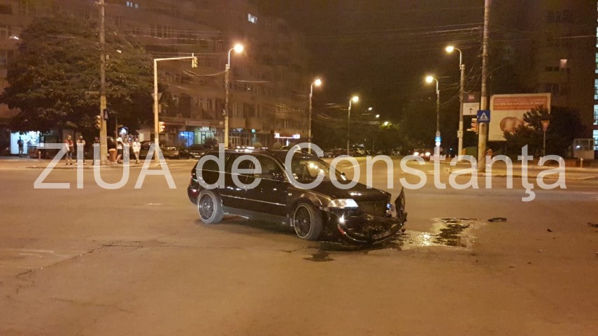 accident rutier in zona icil din constanta doua masini implicate 661803 accident rutier in zona icil din constanta doua masini implicate 661803