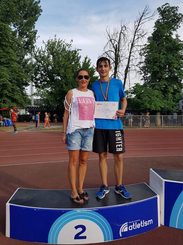 atlet la lps nicolae rotaru constanta georgica marian turnea campion national la juniori 2 galerie foto atlet la lps nicolae rotaru constanta georgica marian turnea campion national la juniori 2 galerie foto