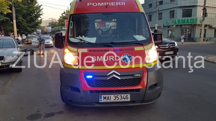 imagini de la eveniment accident rutier pe bulevardul mamaia din constanta un motociclist a fost grav imagini de la eveniment accident rutier pe bulevardul mamaia din constanta un motociclist a fost grav