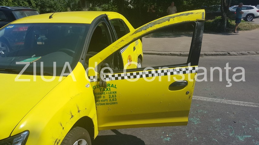 imagini de la eveniment accident rutier in municipiul constanta pe strada il caragiale un taxi implicat imagini de la eveniment accident rutier in municipiul constanta pe strada il caragiale un taxi implicat
