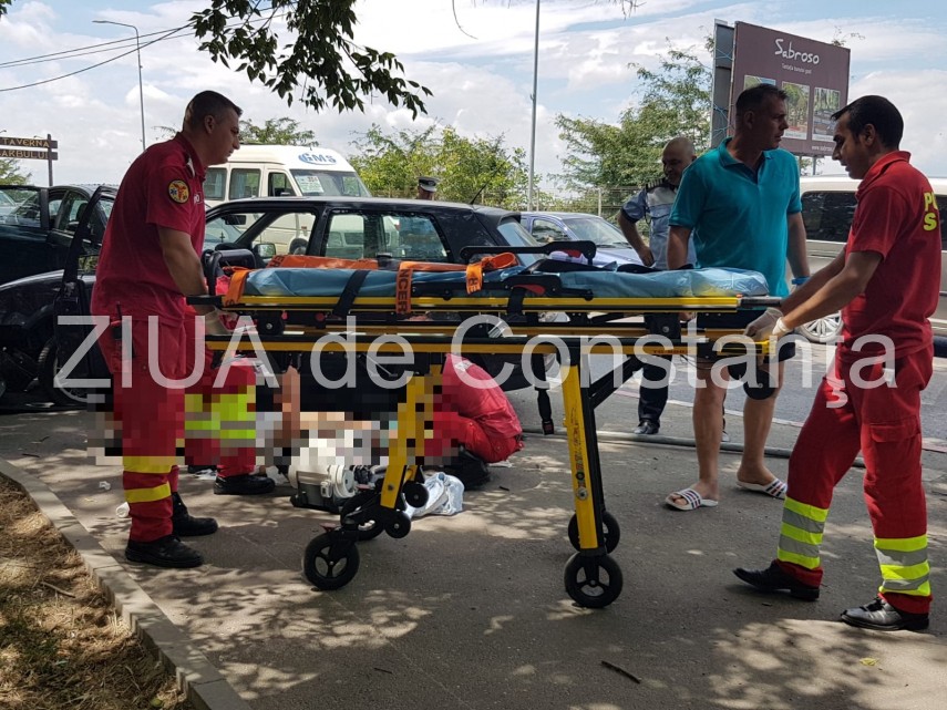accident rutier pe aurel vlaicu din constanta aproape de campusul universitar 662366 accident rutier pe aurel vlaicu din constanta aproape de campusul universitar 662366