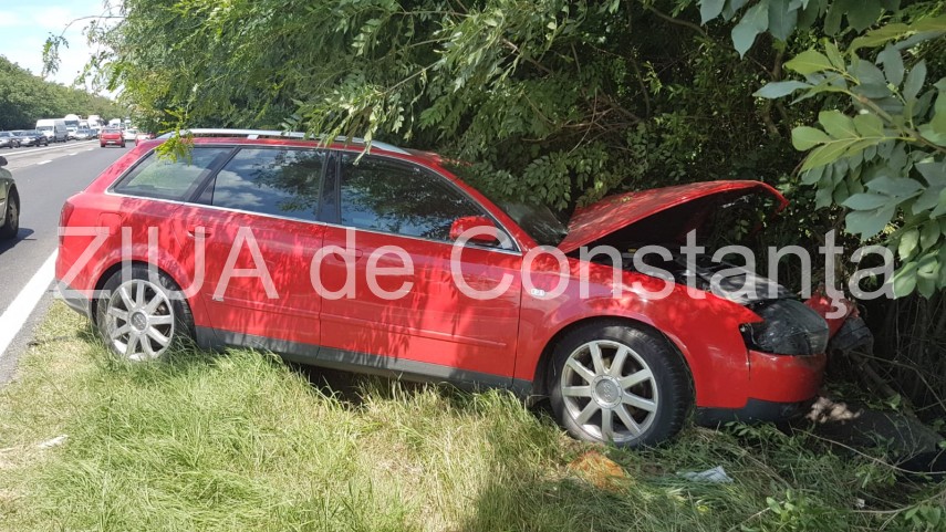 imagini de la eveniment accident grav pe dn 39 la intrare in localitatea 23 august 662447 imagini de la eveniment accident grav pe dn 39 la intrare in localitatea 23 august 662447