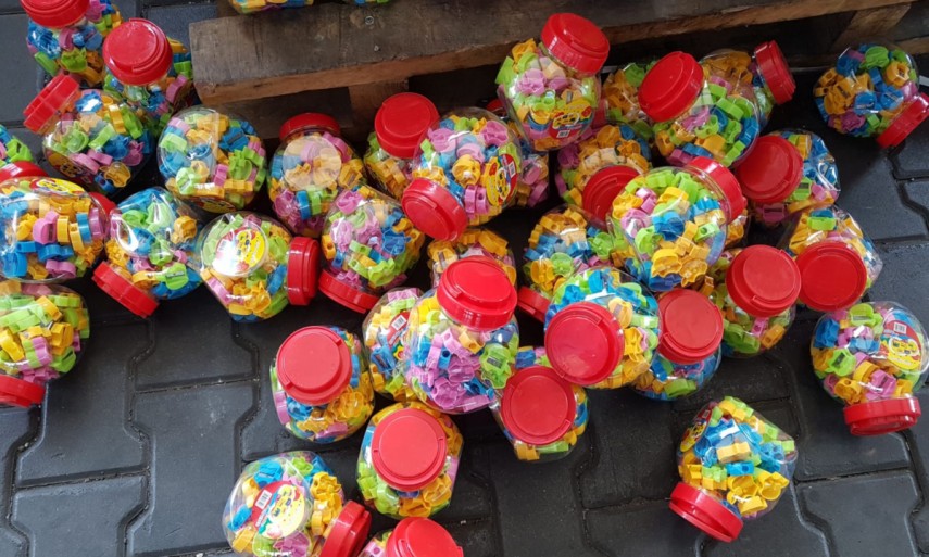 zeci de mii de bunuri nedeclarate confiscate in portul constanta sud agigea 662599 zeci de mii de bunuri nedeclarate confiscate in portul constanta sud agigea 662599