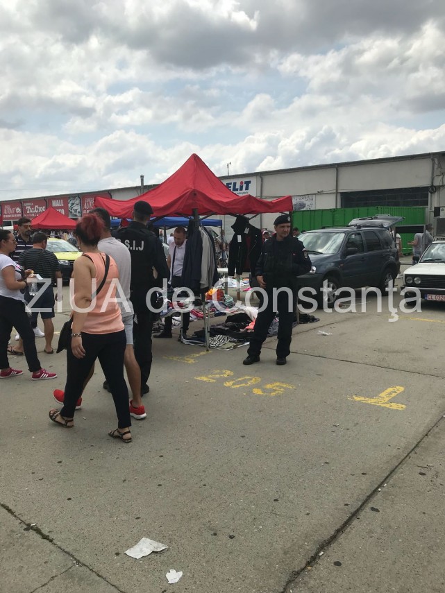 inspectorii anaf au descins intr un targ auto din capitala 661739 inspectorii anaf au descins intr un targ auto din capitala 661739