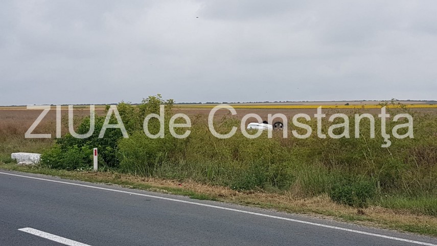 accident rutier langa colegiul dobrogea din castelu trei victime 662858 accident rutier langa colegiul dobrogea din castelu trei victime 662858